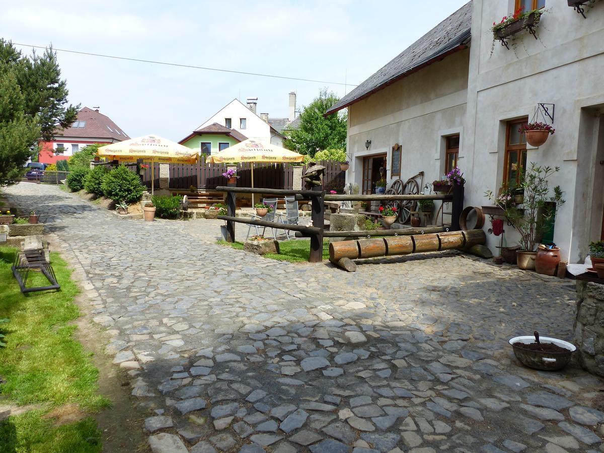 Penzion Sucháč Osecna Esterno foto