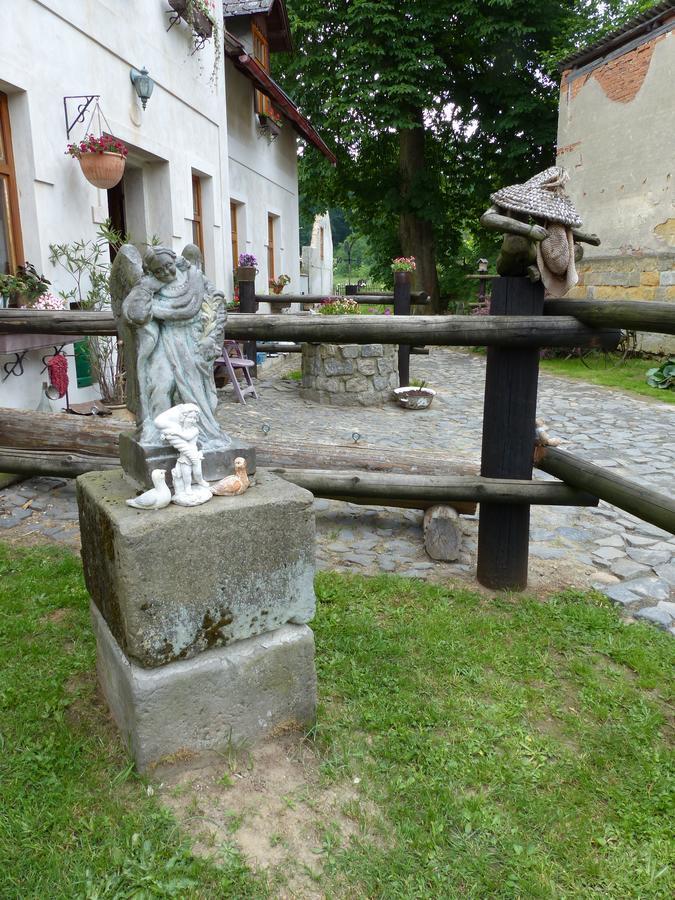 Penzion Sucháč Osecna Esterno foto