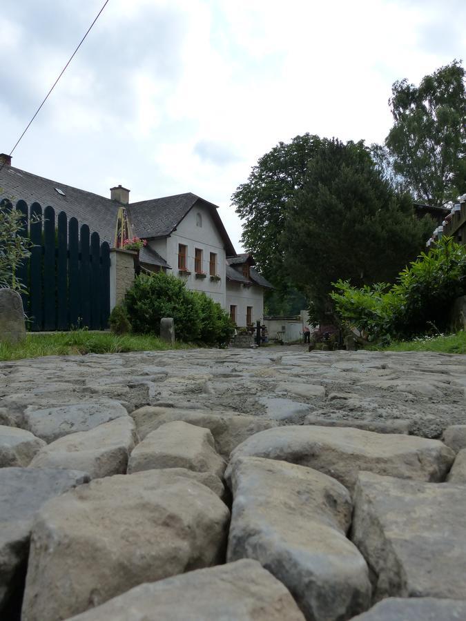 Penzion Sucháč Osecna Esterno foto
